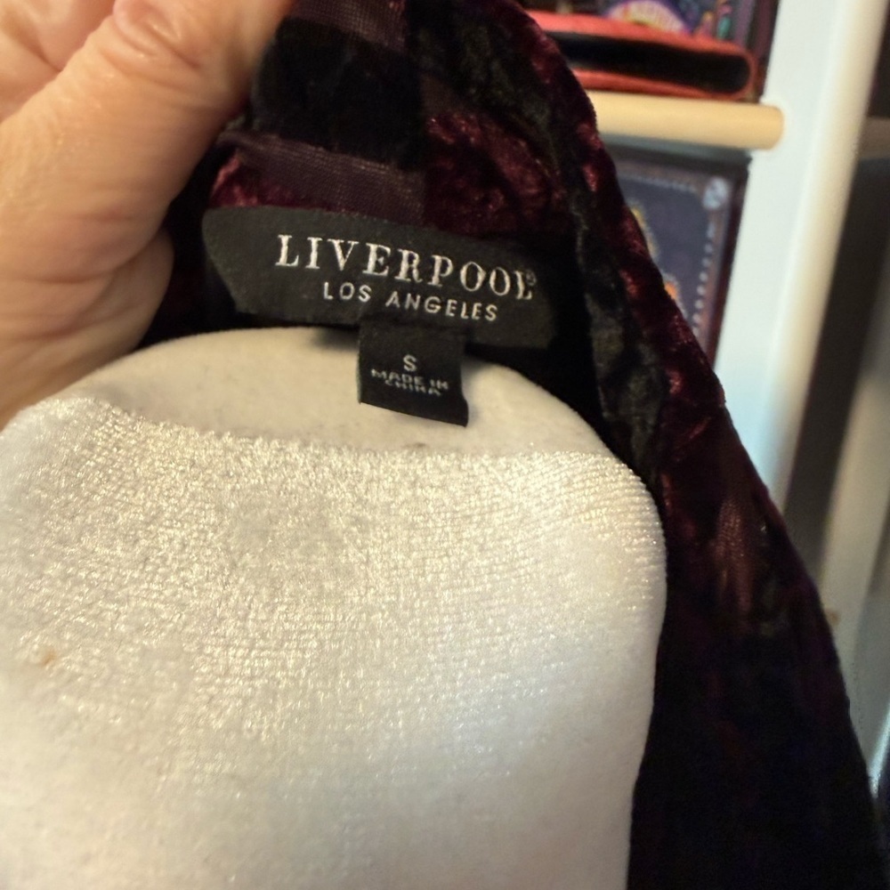 Liverpool Los Angeles Velvet Two-Piece Set | Size Small - Picture 12 of 12
